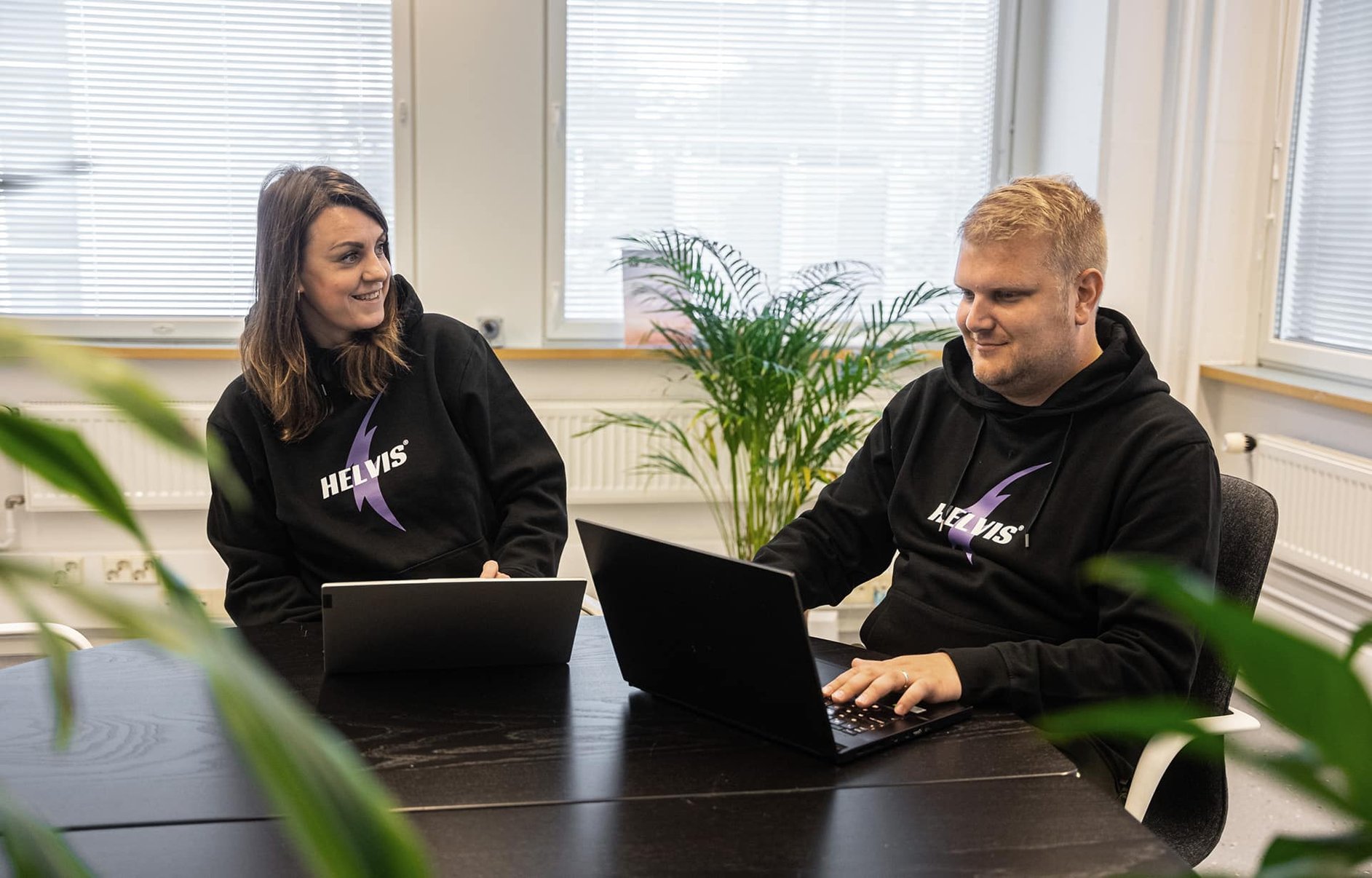 jesse-ja-tanja-helvis-sat